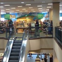 Barnes Noble Bookstore In South Miami