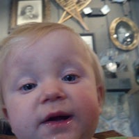 Photo taken at Cracker Barrel Old Country Store by Joseph M. on 6/13/2012