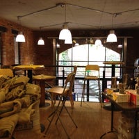 6/4/2012 tarihinde Bartholomäus F.ziyaretçi tarafından Kaffeemanufaktur Becking'de çekilen fotoğraf