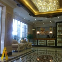 Photo taken at The Victoria Hotel Macau by Алексей С. on 6/8/2012