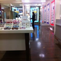 Zoff Optical Shop In 銀座