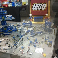 st jacobs outlet mall lego
