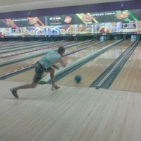 Photo taken at AMF Pikesville Lanes by евгения on 6/1/2012
