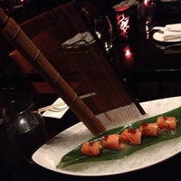 9/12/2012 tarihinde Ricemanziyaretçi tarafından Nisen Sushi'de çekilen fotoğraf
