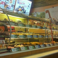 Photo taken at Mister Donut by Kommie R. on 7/24/2012