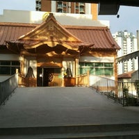 Photo taken at Templo Central Nikkyoji by Bruno U. on 7/7/2012