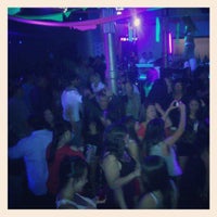 Foto tirada no(a) Suite Nightclub Milwaukee por Kevin em 8/25/2012