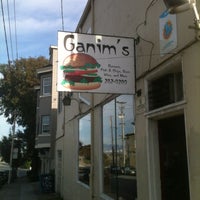 รูปภาพถ่ายที่ Ganim&#39;s Market โดย Adam C. เมื่อ 2/20/2012