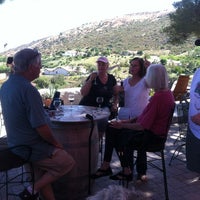 Foto scattata a La Finquita Winery &amp;amp; Vineyard da Allie C. il 6/9/2012