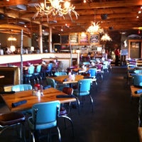2/10/2012 tarihinde Lauryn L.ziyaretçi tarafından David&amp;#39;s Seafood Grill'de çekilen fotoğraf