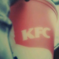 Das Foto wurde bei KFC von Ronald P. am 5/3/2012 aufgenommen