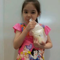 Photo taken at Gong Cha 贡茶 by Angel C. on 2/28/2012