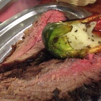 Das Foto wurde bei The Knife Restaurant Argentinian Steakhouse von Esteban G. am 5/12/2012 aufgenommen