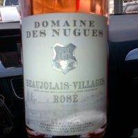 รูปภาพถ่ายที่ Woodland Hills Wine Company โดย Anuar P. เมื่อ 6/19/2012