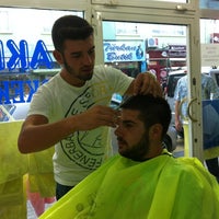 Photo taken at Akdeniz Erkek Kuaförü / Hairstylist Ferdi by Ahmet A. on 8/29/2012
