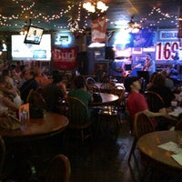Foto diambil di Tanner&#39;s Bar &amp; Grill oleh Mark A. pada 6/23/2012