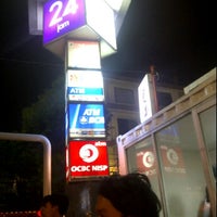 Photo taken at Boxmart by Yudha P. on 2/29/2012