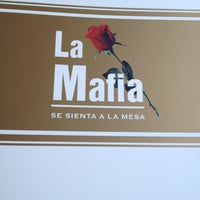 Photo prise au La Mafia se sienta a la mesa par Juan le6/16/2012