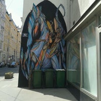 Photo taken at Graffiti FTW! Westbahnstrasse by Tommi M. on 5/25/2012