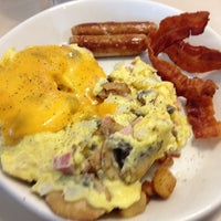 Photo taken at Carrows Restaurant by Nicholas P. on 7/7/2012