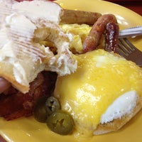 Photo taken at Golden Corral by B on 3/25/2012
