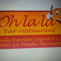 4/19/2012 tarihinde Kelvin B.ziyaretçi tarafından Bar Restaurant Oh la la'de çekilen fotoğraf