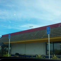 Photo taken at Burger King by kaleb a. on 4/17/2012