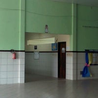 Photo taken at Escola Municipal Professor Milton Santos by Denilton S. on 8/7/2012