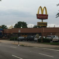 Photo taken at McDonald&amp;#39;s by Mariano D. on 7/28/2012