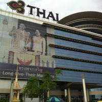 Photo taken at ห้องสุพรรณหงส์ ศูนย์ปฏิบัติการการบินไทย อาคาร A1 ชั้น 2 by Khwanchanok I. on 5/17/2012