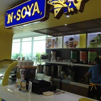 Photo taken at N-Soya by Thitipat P. on 8/20/2012