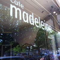 Foto tirada no(a) cafe madeleine por Marko T. em 5/25/2012