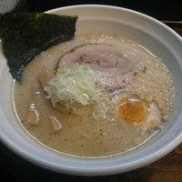 Photo taken at 新ラーメン丸子 by shin_1971 on 9/12/2012