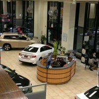 รูปภาพถ่ายที่ Rockland Toyota Scion โดย Entol I. เมื่อ 4/12/2012