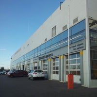 Photo taken at Renault by lneko on 9/8/2012