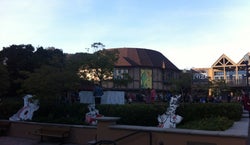 Donald and Darlene Shiley Stage