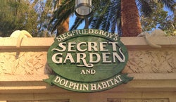 Siegfried & Roy's Secret Garden and Dolphin Habitat