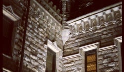 Lookingglass Theatre