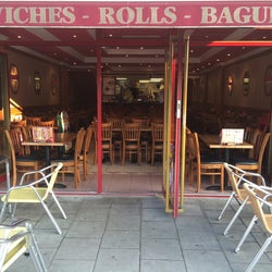 Rhonas Cafe