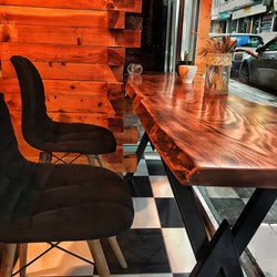 Kedi Cafe
