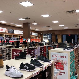 Famous shoe warehouse sale