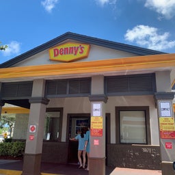 Denny's  8243 S John Young Pkwy, Orlando, FL 32819, USA