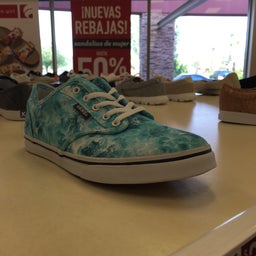 Famous footwear 7th shop st and bell