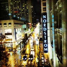 Nordstrom downtown seattle hi-res stock photography and images - Alamy