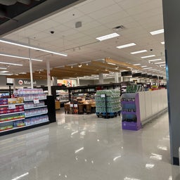 Target outlet 290 hollister