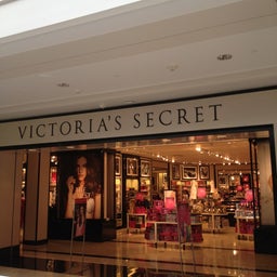 Victoria's Secret, 6801 Hollywood Blvd, Los Angeles, CA, Clothing