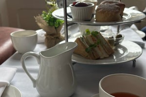 Macdonald Old England Hotel