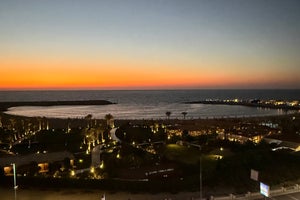 Four Seasons Grand Plaza
