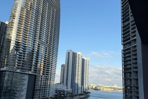 W Miami