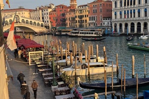 Hotel H10 Palazzo Canova